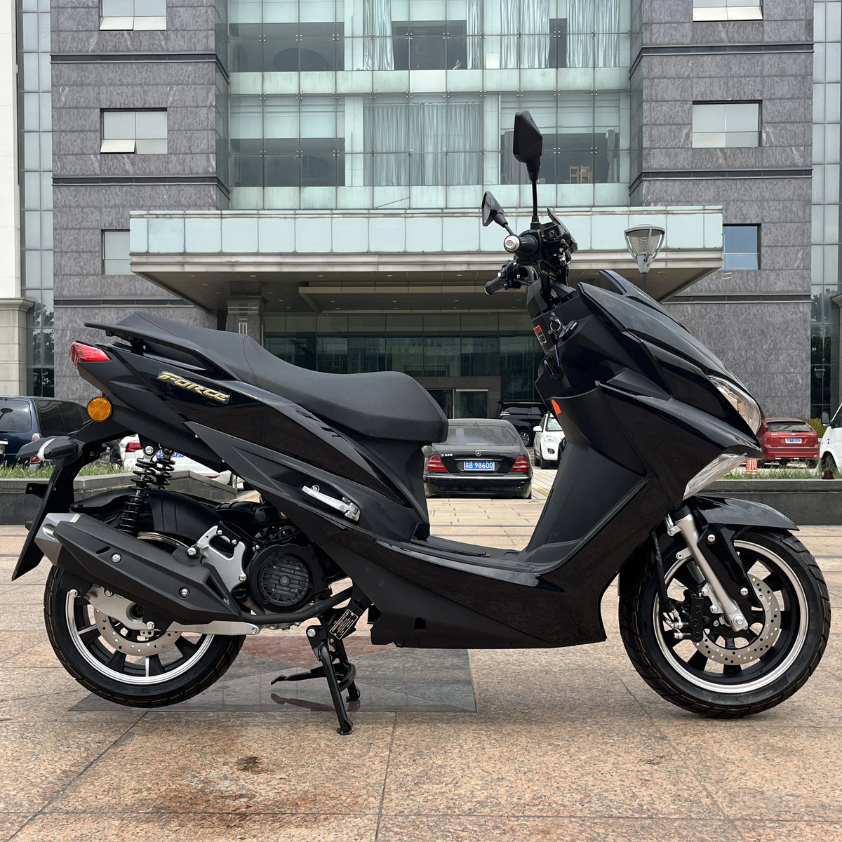 Stable Performance Long Range EURO-5 Adult Scooter EEC 5 125cc Motorbike Street Legal Gas Racing Motorcycle